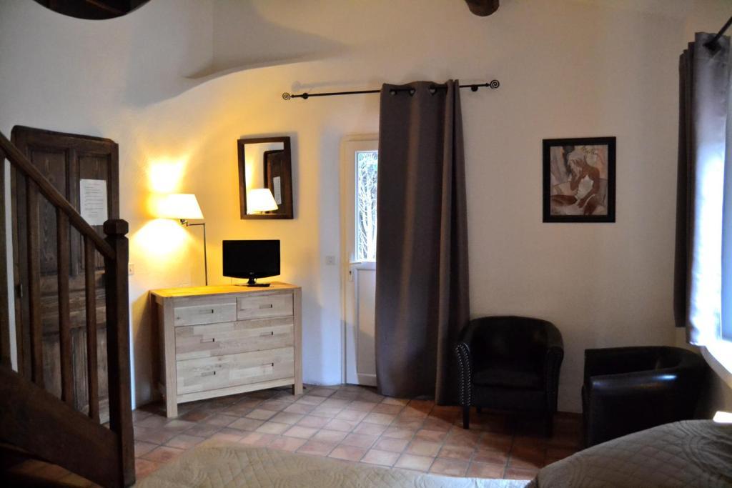 Auberge D'Anais Entrechaux Luaran gambar