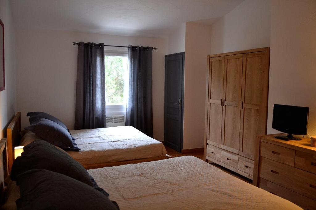 Auberge D'Anais Entrechaux Luaran gambar