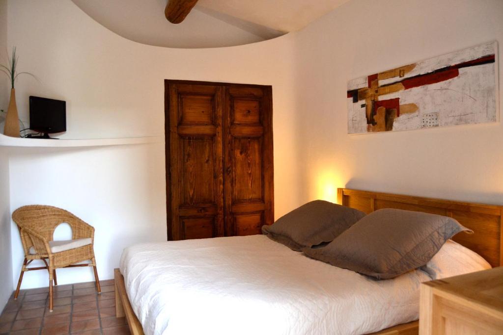 Auberge D'Anais Entrechaux Luaran gambar