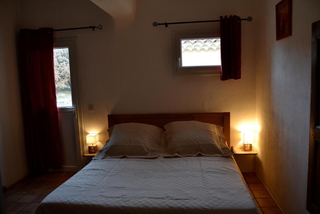 Auberge D'Anais Entrechaux Luaran gambar