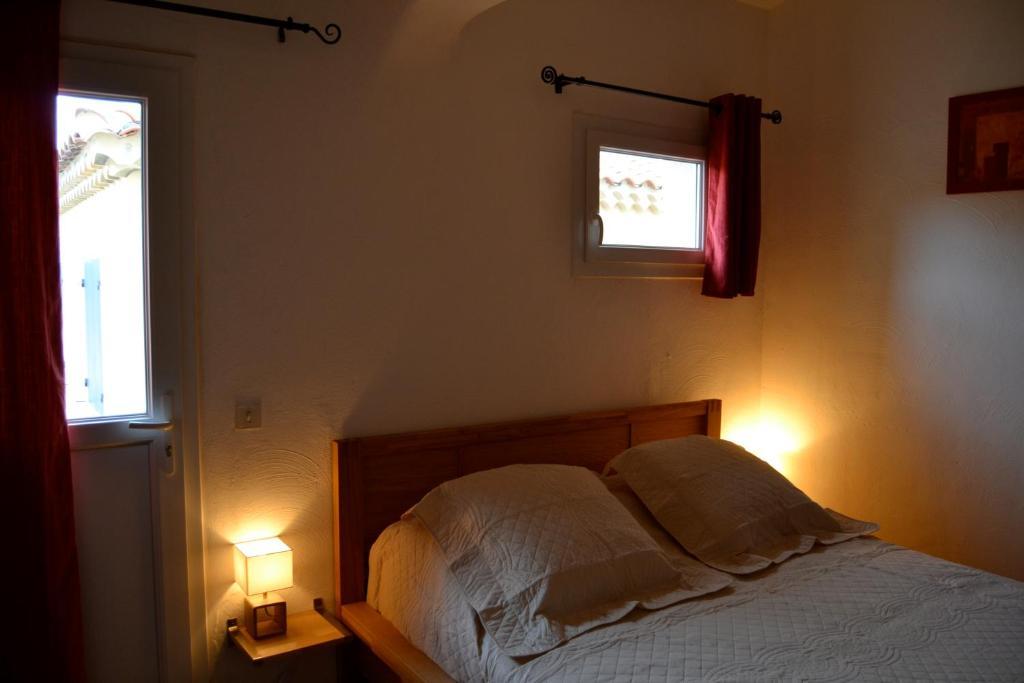 Auberge D'Anais Entrechaux Luaran gambar
